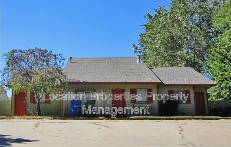 2807 Ridge Court - B, main rental photo