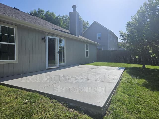 4104 Saddlehorn Drive, rental photo 3
