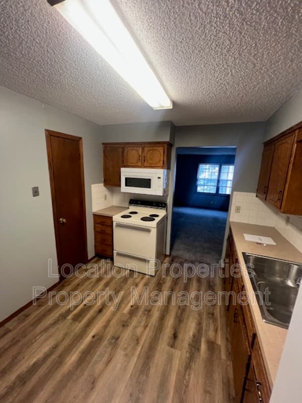 1300 Kentucky Street - 4, additional rental photo 5