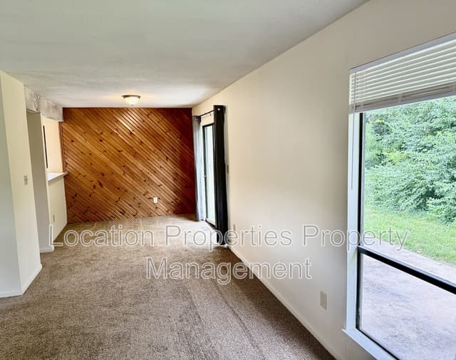 3420 Augusta Drive - 1, additional rental photo 3