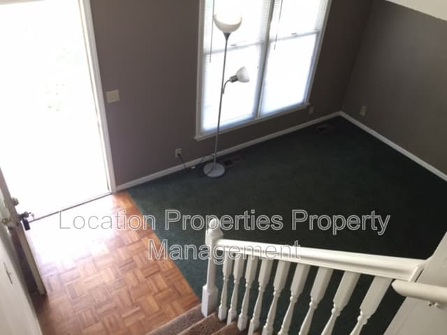 828 Maine Street, additional rental photo 5