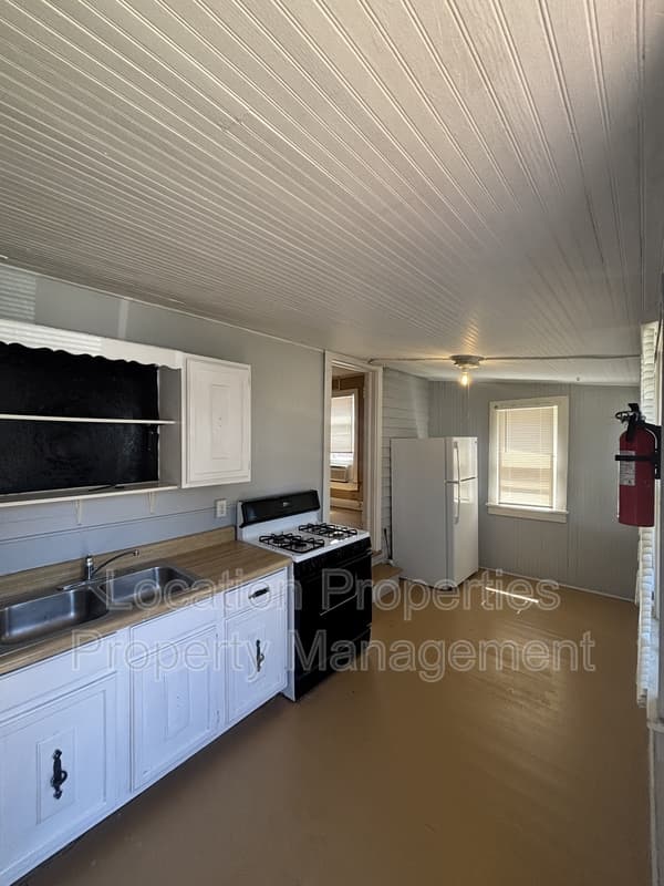 1041 Kentucky Street - 2, additional rental photo 3