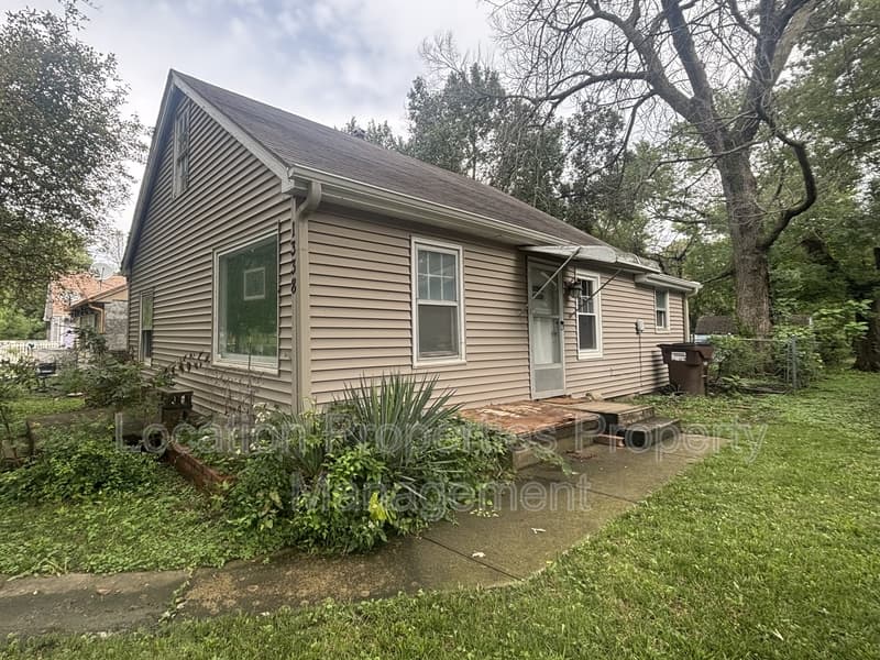 1338 Brook Street, main rental photo