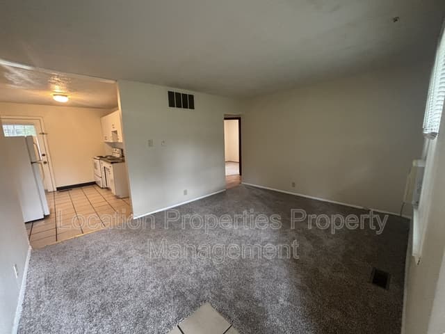 806 West 25th Street - A, rental photo 4