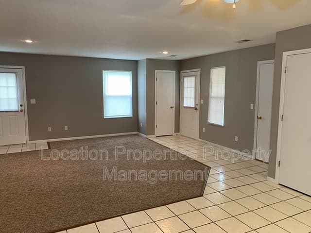 318 Creekside Court - 1, additional rental photo 1