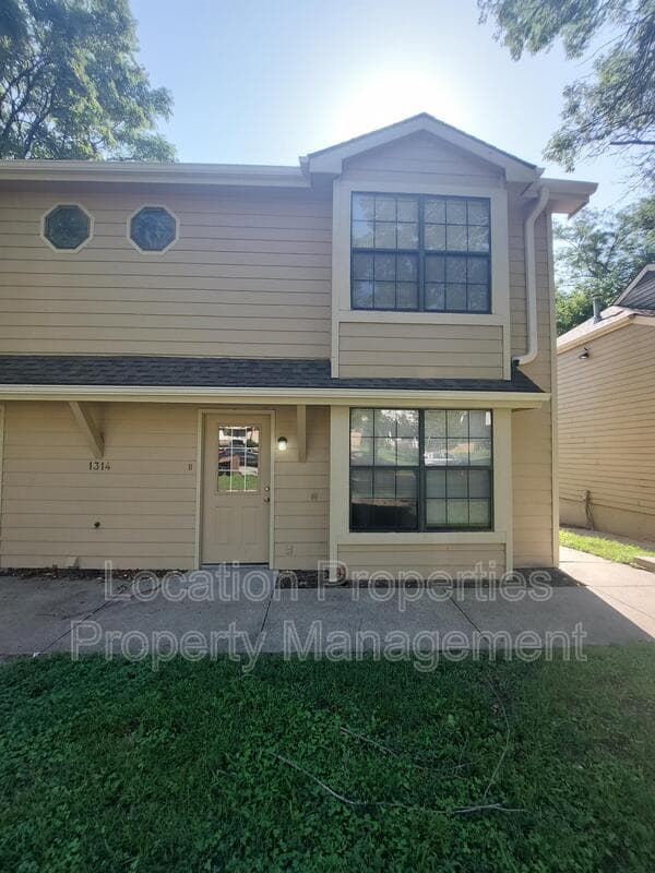1314 Tennessee Street - B, rental photo 2