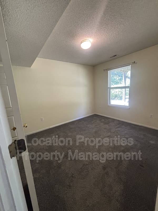 2410 Lancaster Drive - 1, additional rental photo 6