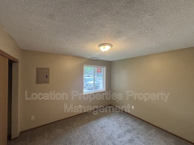 1315 West 5th Street - 1315, additional rental photo 5