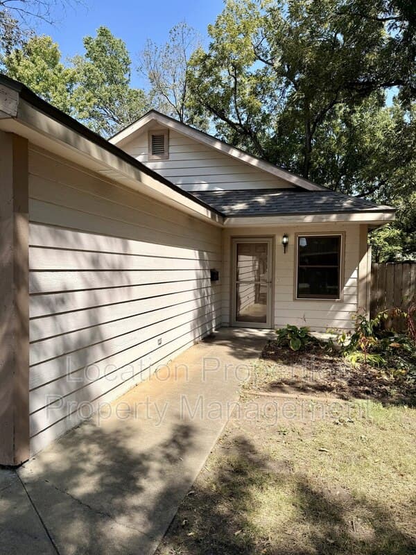 2234 Ohio Street, rental photo 2