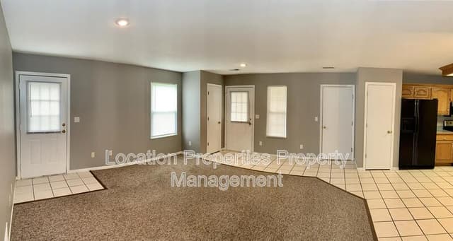 318 Creekside Court - 1, rental photo 2